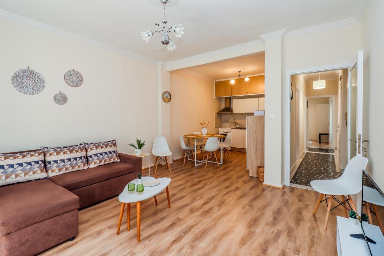 Grand Apartment Next To Center 3Bd 110Sqm テッサロニキ エクステリア 写真