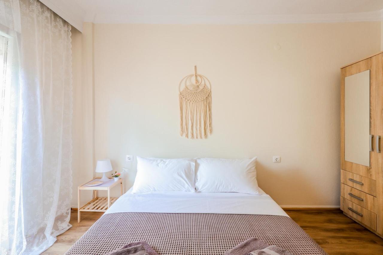 Grand Apartment Next To Center 3Bd 110Sqm テッサロニキ エクステリア 写真