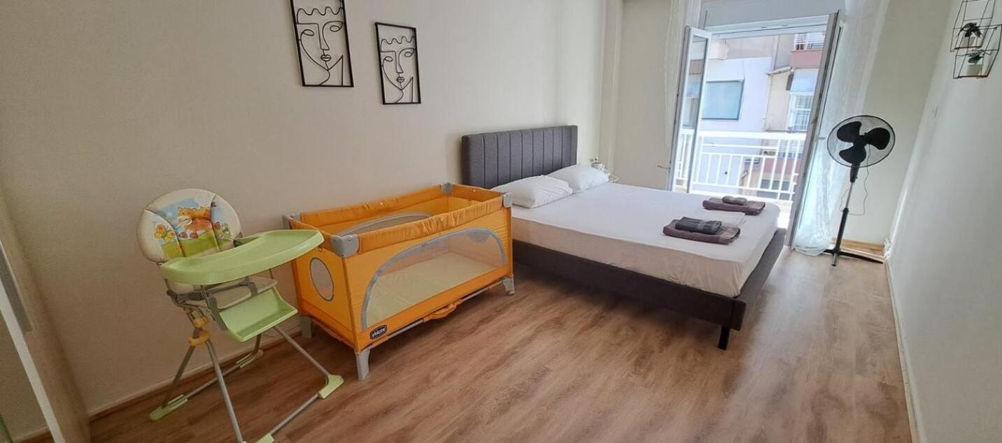 Grand Apartment Next To Center 3Bd 110Sqm テッサロニキ エクステリア 写真
